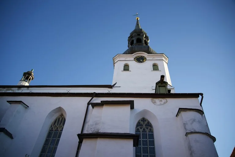 Tallinna õhtuplaan: jalutuskäik vanalinnas ja üks soe peatus